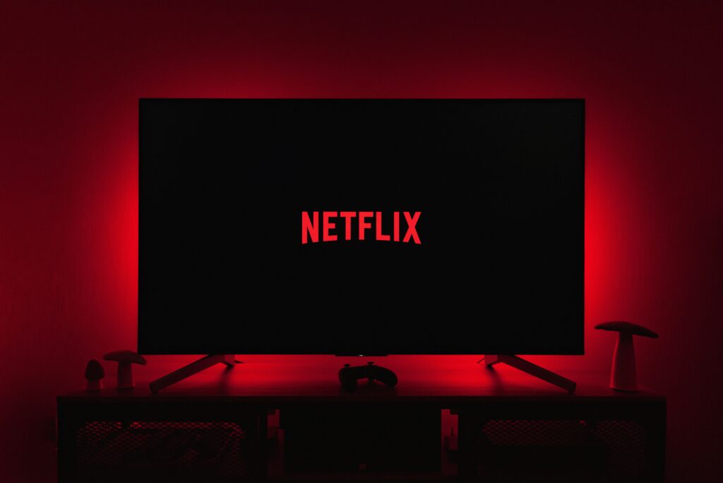 كيفية تثبيت تطبيق Netflix على تلفزيون LG الذكي؟ - المصدر: أنسبلاش